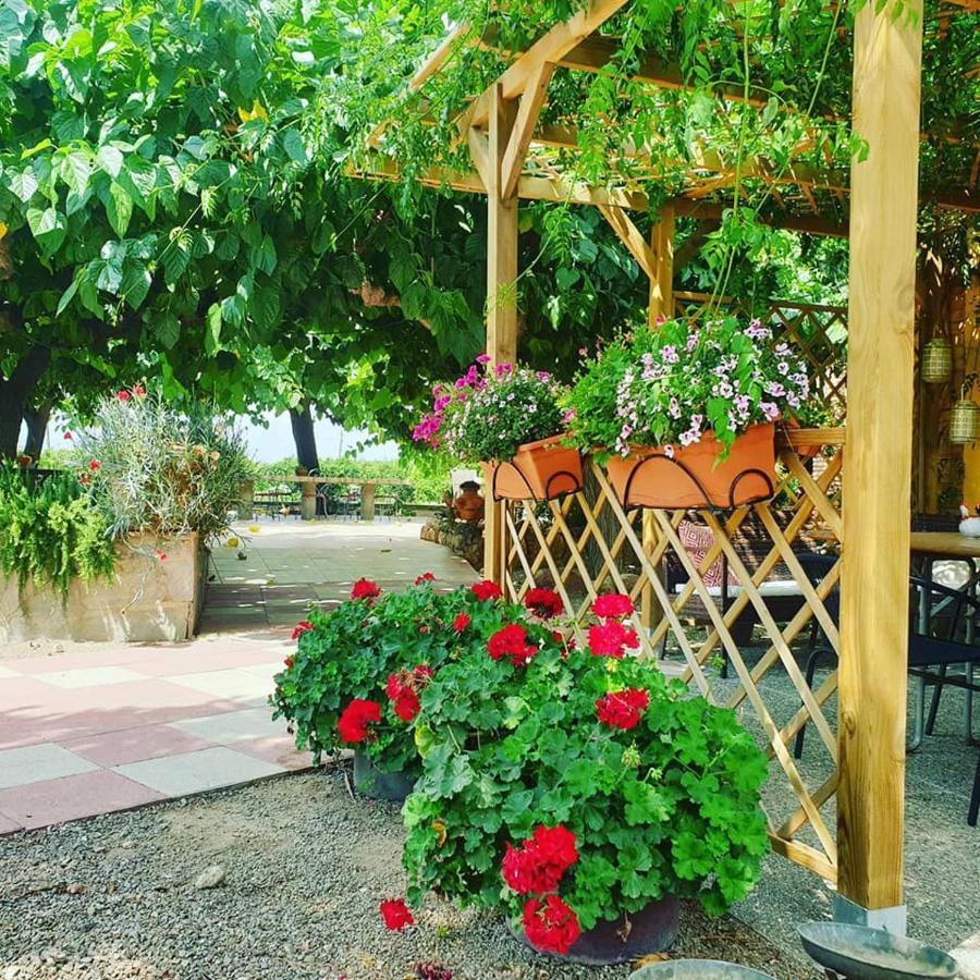 Masia Castellvi B&B Vinyols i Els Arcs Exterior photo