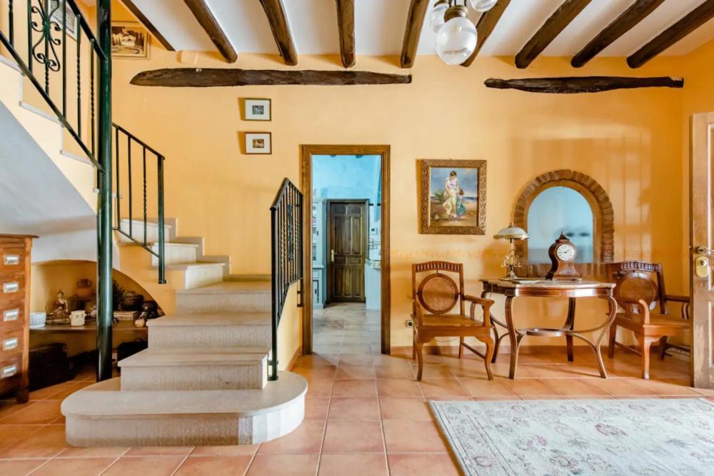 Masia Castellvi B&B Vinyols i Els Arcs Exterior photo