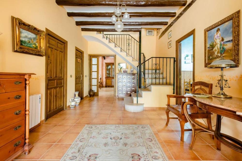 Masia Castellvi B&B Vinyols i Els Arcs Exterior photo