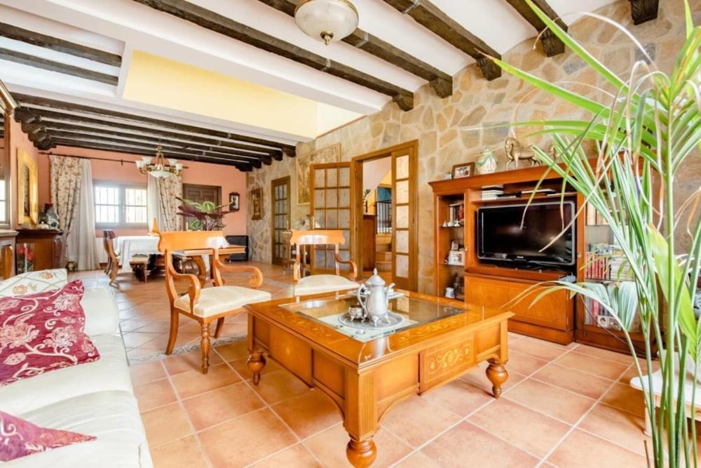Masia Castellvi B&B Vinyols i Els Arcs Exterior photo