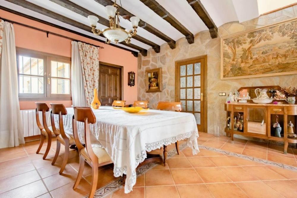 Masia Castellvi B&B Vinyols i Els Arcs Exterior photo