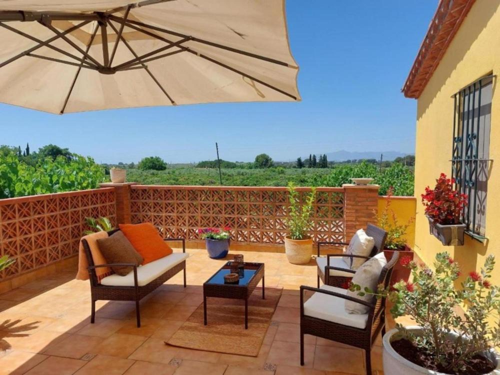 Masia Castellvi B&B Vinyols i Els Arcs Exterior photo