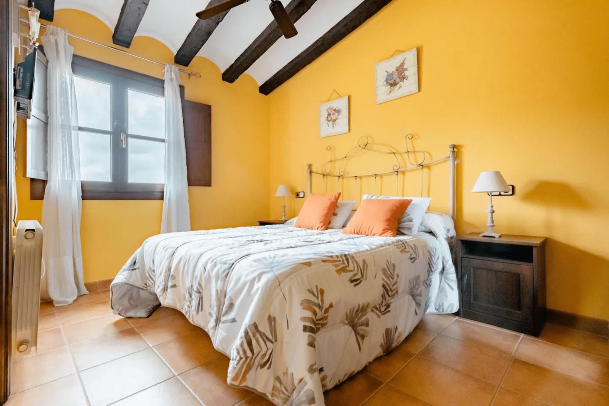 Masia Castellvi B&B Vinyols i Els Arcs Exterior photo